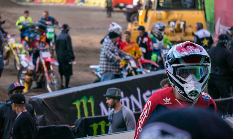 Illustration for article titled I'm Going To Spend All Fall Trying To Get You To Love Supercross